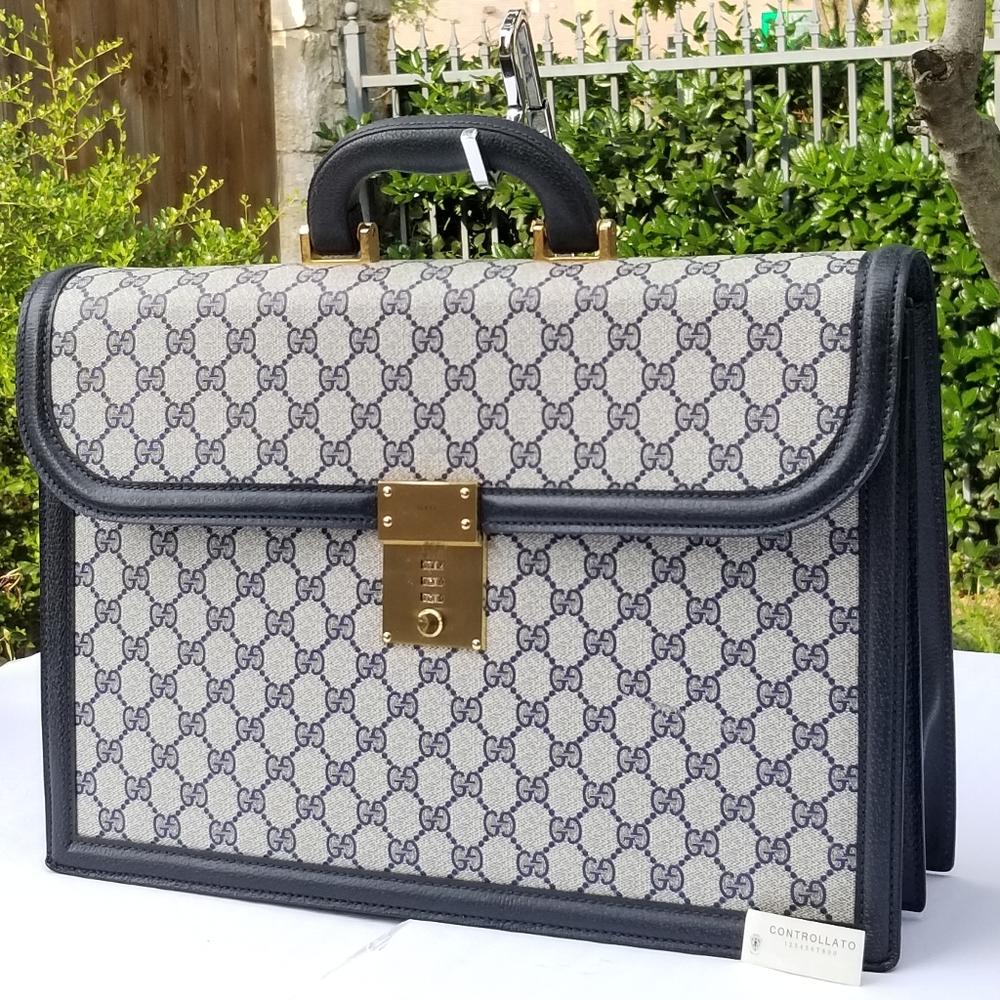 Gucci Vintage GG  Navy Blue Briefcase Portfolio. UNISEX - Picture 2 of 16